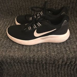 Nike Lunarlon- size 6.5